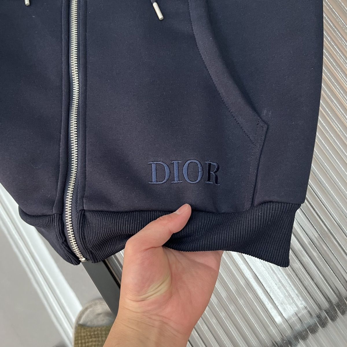 Dior - Image 5